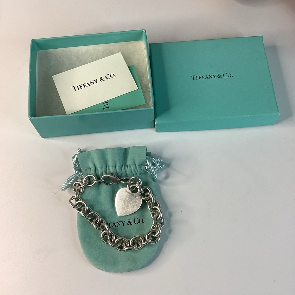 🛍Tiffany & Co. Heart Bracelet
